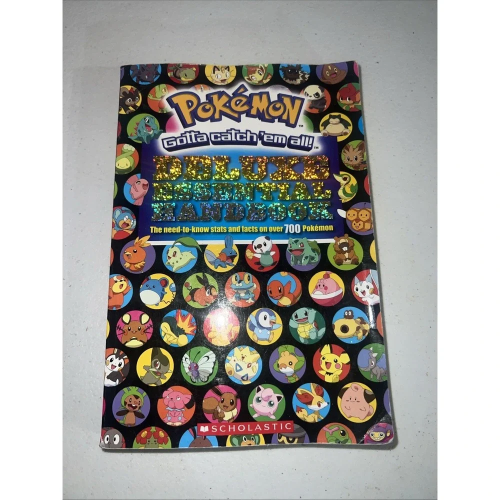 Pokémon Deluxe Essential Handbook: The Need-to-Know Stats Facts Over 700 Pokémon